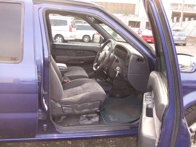 1996 Nissan Terrano