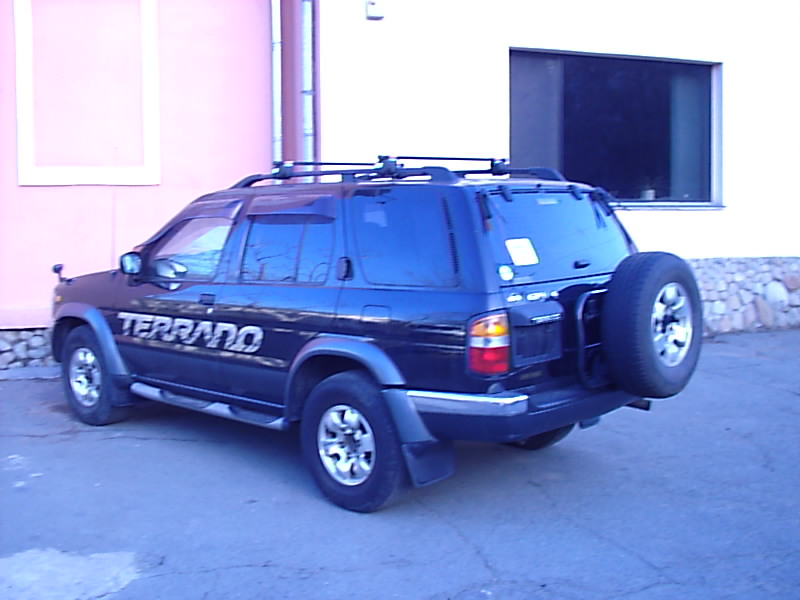 1996 Nissan Terrano Pictures
