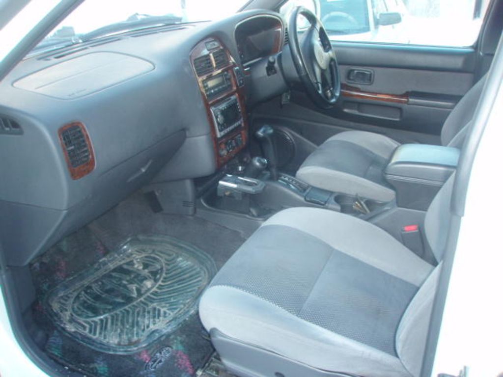 1997 Nissan Terrano
