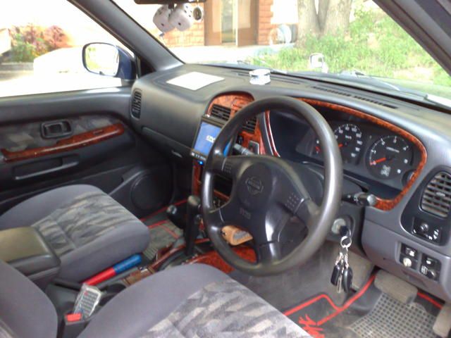 1997 Nissan Terrano