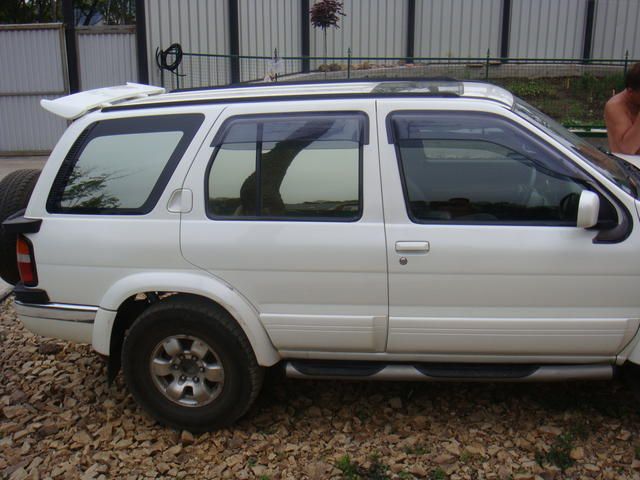 1998 Nissan Terrano