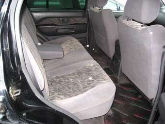 1998 Nissan Terrano Pictures