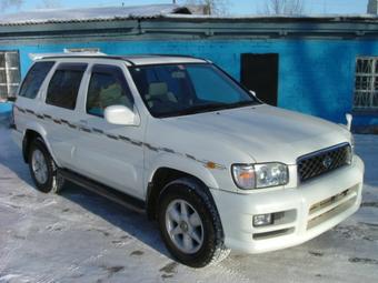 1999 Nissan Terrano