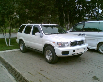 1999 Nissan Terrano