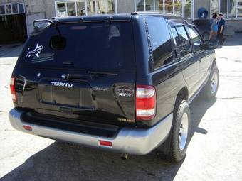 1999 Terrano