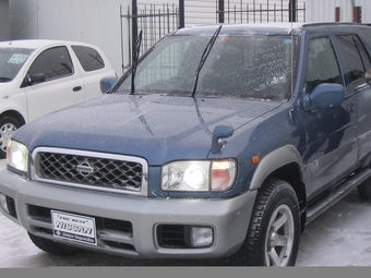 1999 Nissan Terrano