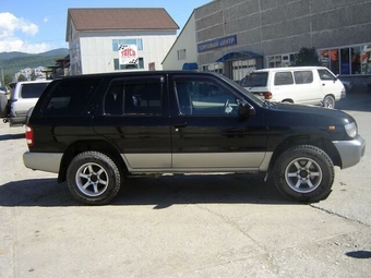 1999 Nissan Terrano