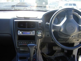 1999 Terrano