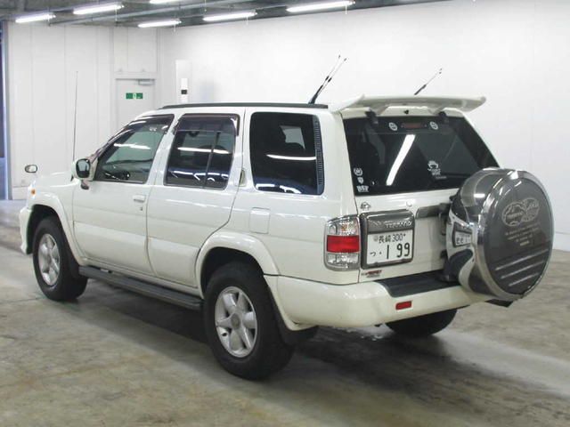 1999 Nissan Terrano