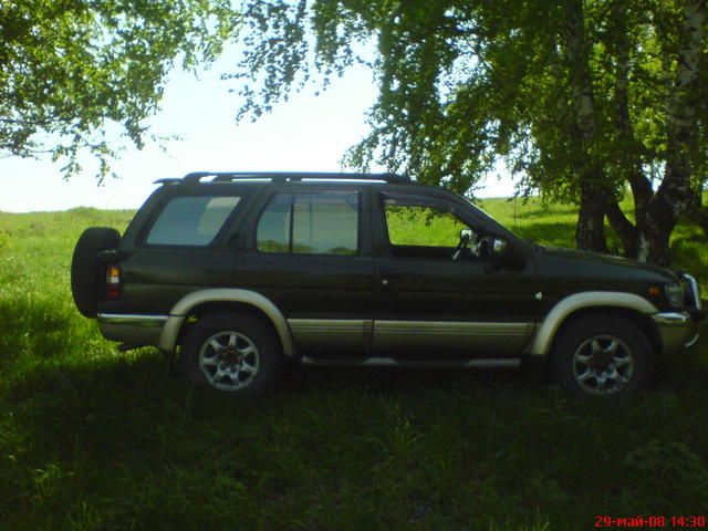 1999 Nissan Terrano