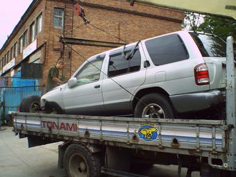 1999 Nissan Terrano