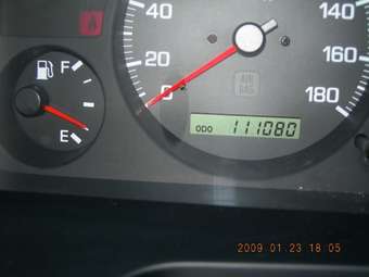 1999 Nissan Terrano Pictures