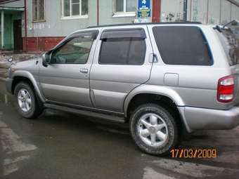 1999 Nissan Terrano Pictures