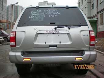 1999 Nissan Terrano Photos