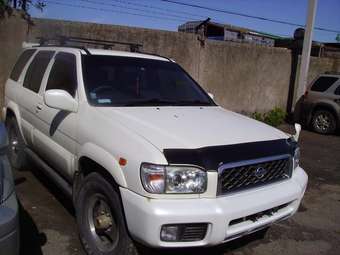 1999 Nissan Terrano Photos