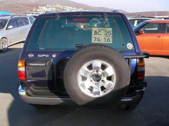 1999 Nissan Terrano Images