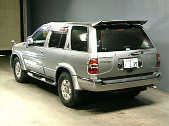 1999 Nissan Terrano Pics