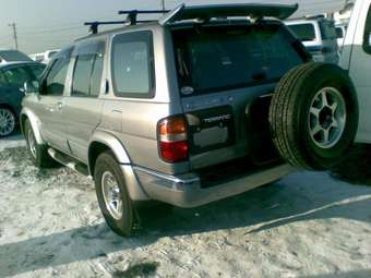 1999 Nissan Terrano Pics