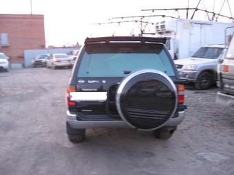 1999 Nissan Terrano Photos