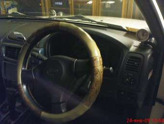 1999 Nissan Terrano Pics