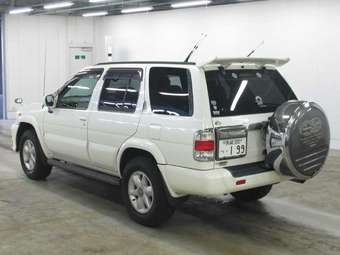 1999 Nissan Terrano Photos