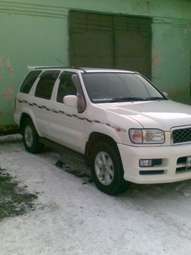 1999 Nissan Terrano Photos