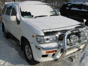 1999 Nissan Terrano Photos