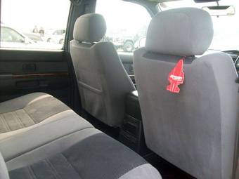 1999 Nissan Terrano Photos