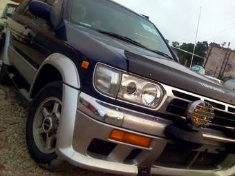 1999 Nissan Terrano Photos