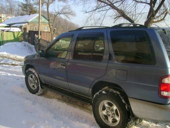 2000 Nissan Terrano Photos