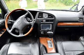 2000 Nissan Terrano Pictures