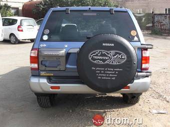 2000 Nissan Terrano Pictures