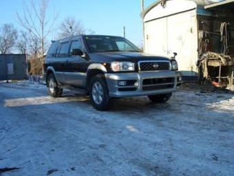 2001 Nissan Terrano