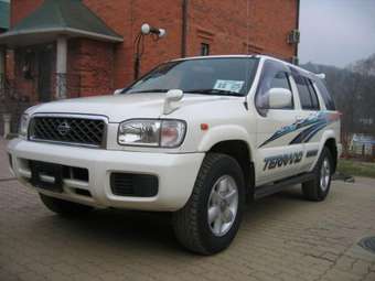 2001 Terrano