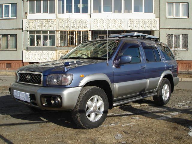 2001 Nissan Terrano