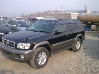 2001 Nissan Terrano Photos