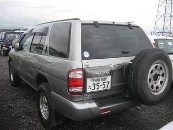 2001 Nissan Terrano Pics