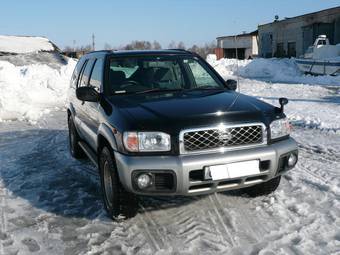 2001 Nissan Terrano Photos