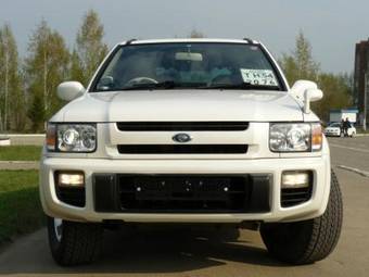 2001 Nissan Terrano Pictures