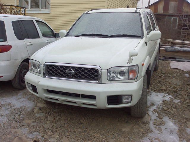 2002 Nissan Terrano