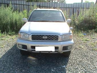2002 Nissan Terrano Photos