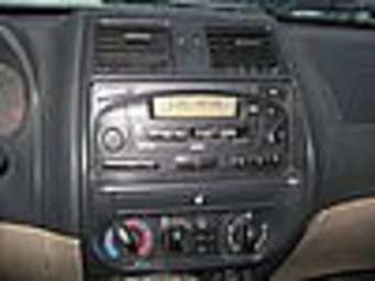 2003 Nissan Terrano Pictures