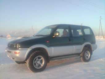 Nissan Terrano II