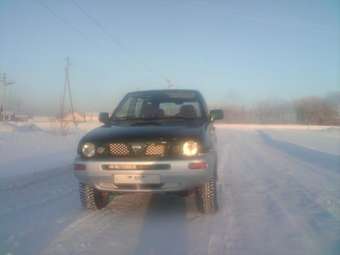 Nissan Terrano II