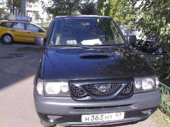 2000 Nissan Terrano II Photos