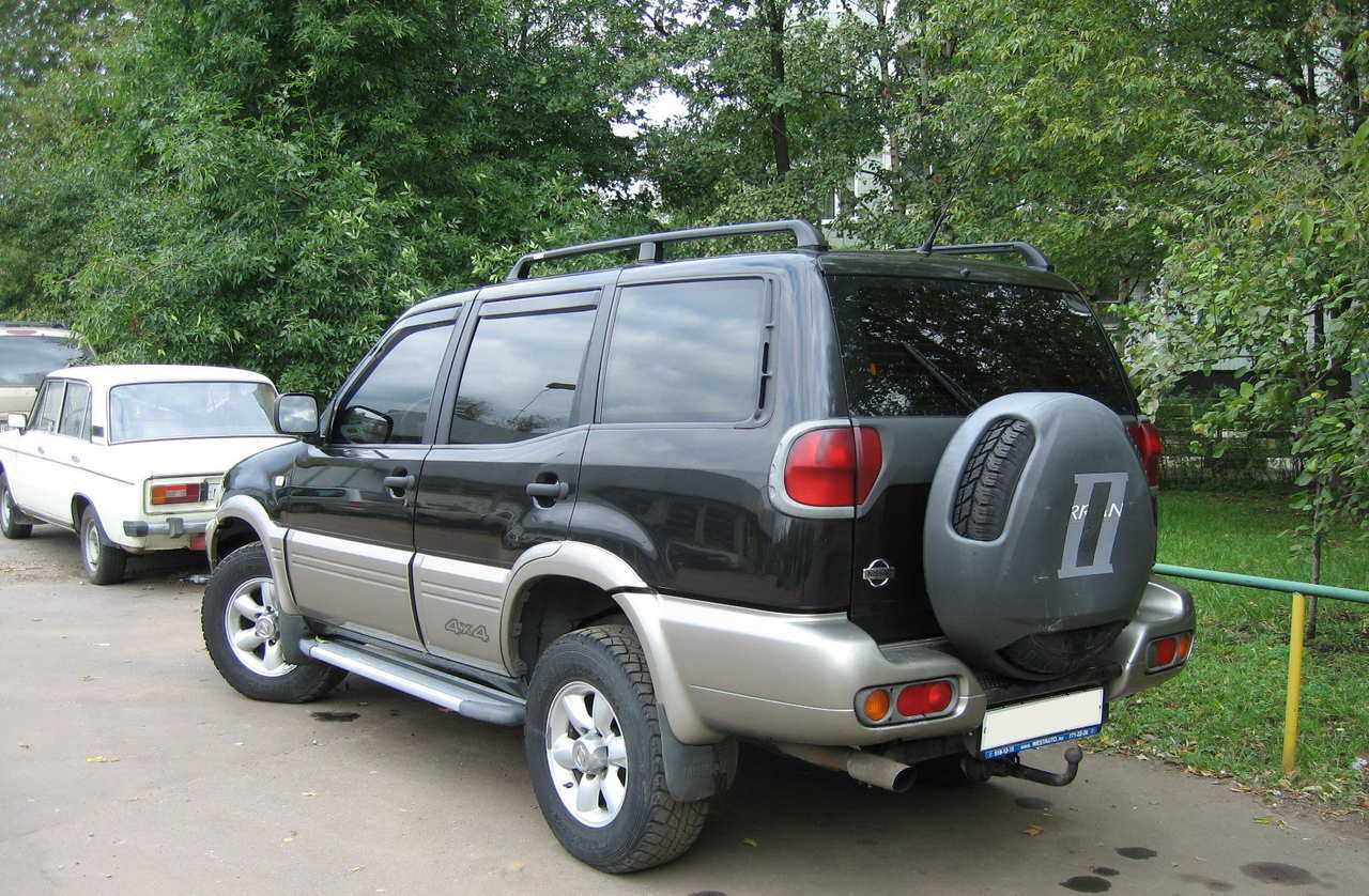 Ниссан террано 2.0 купить. Nissan Terrano 2000 г. Nissan Terrano II (r20) распил. Nissan Terrano II 2000. Кузов Nissan Terrano r20.