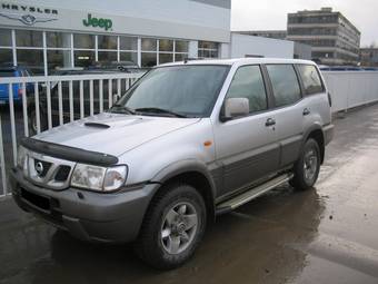 2003 Nissan Terrano II