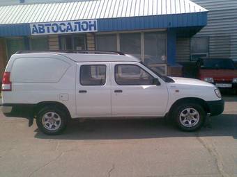 2006 Nissan Terrano II Photos