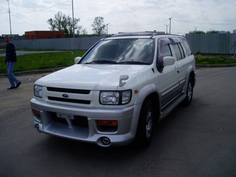 Nissan Terrano Regulus