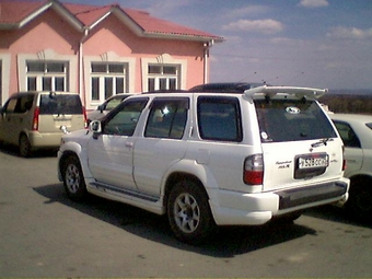 Nissan Terrano Regulus